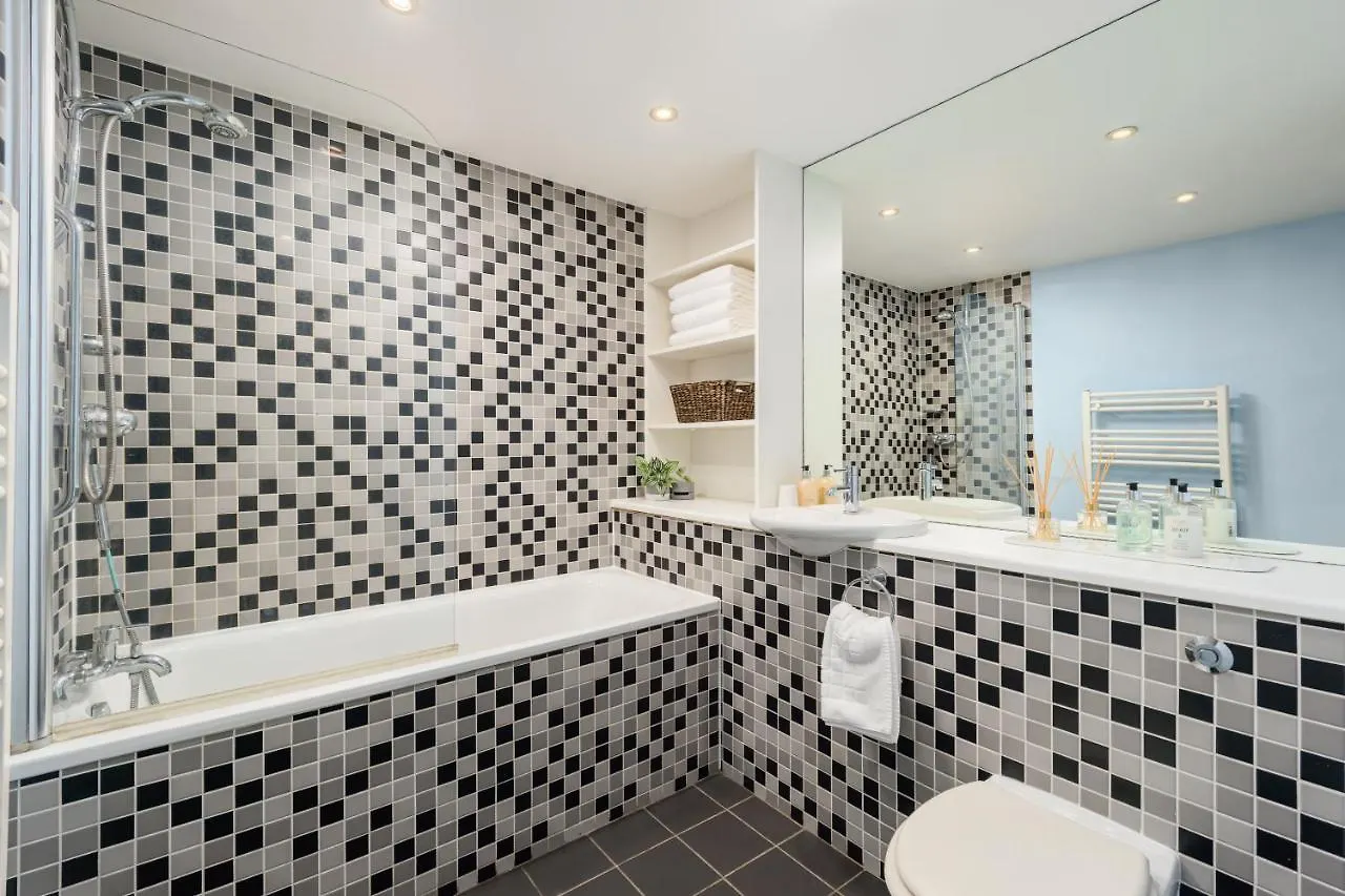 2Br New Town Garden Apartment Edinburgh