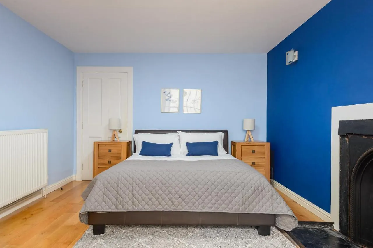 2Br New Town Garden Apartment Edinburgh 0*,